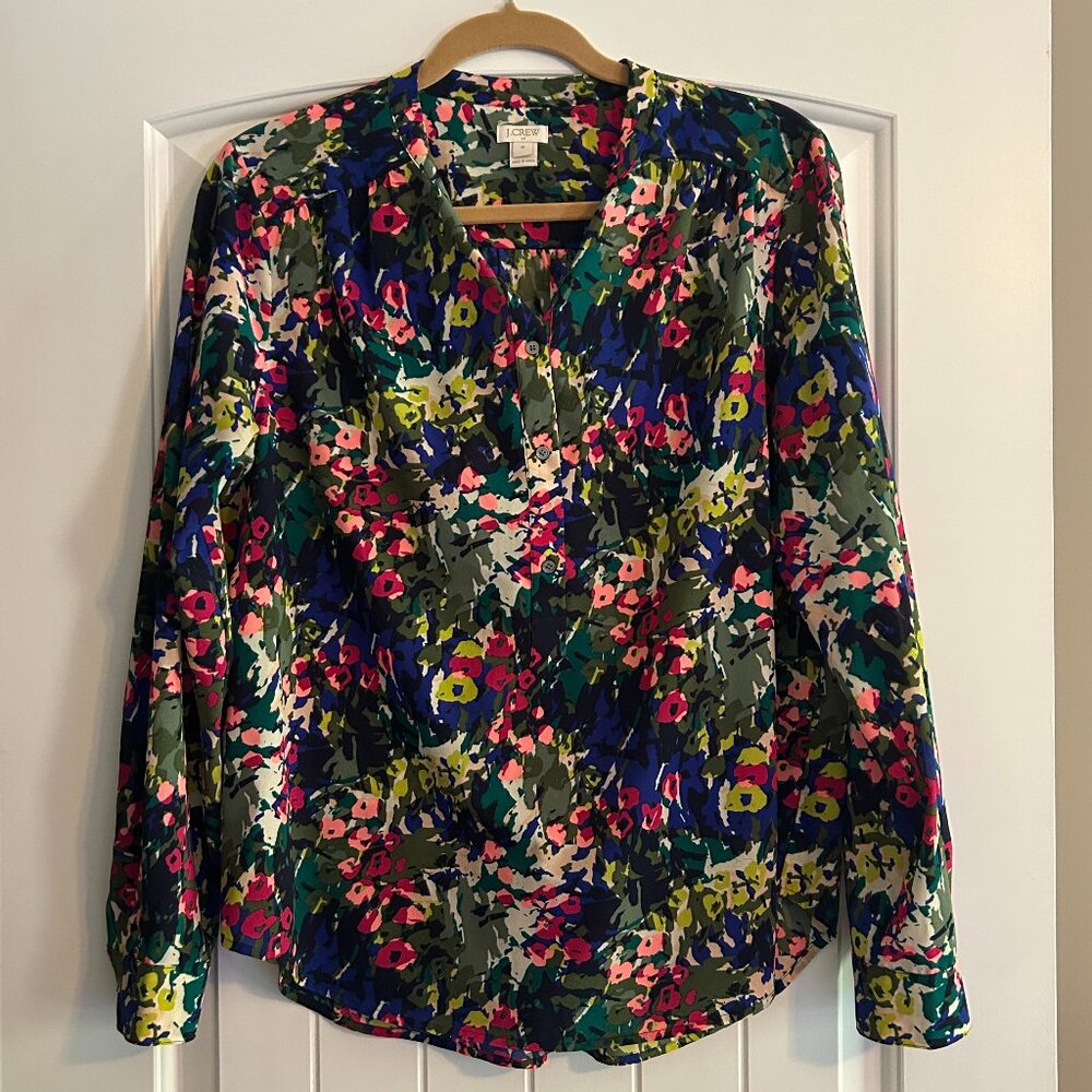 J. Crew Women's Multicolor Floral Blouse with Mandarin Style Collar Size Medium